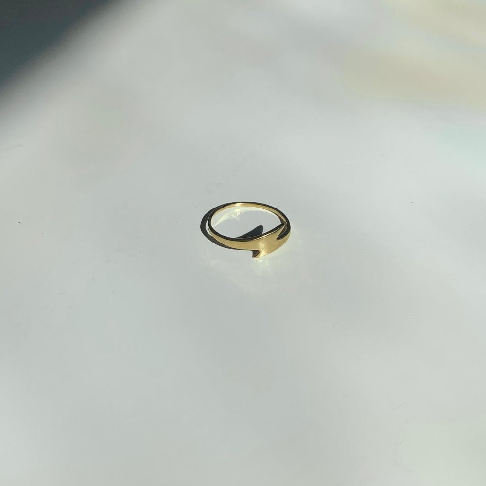 Scosha Lightening Bolt 10k Gold Ring